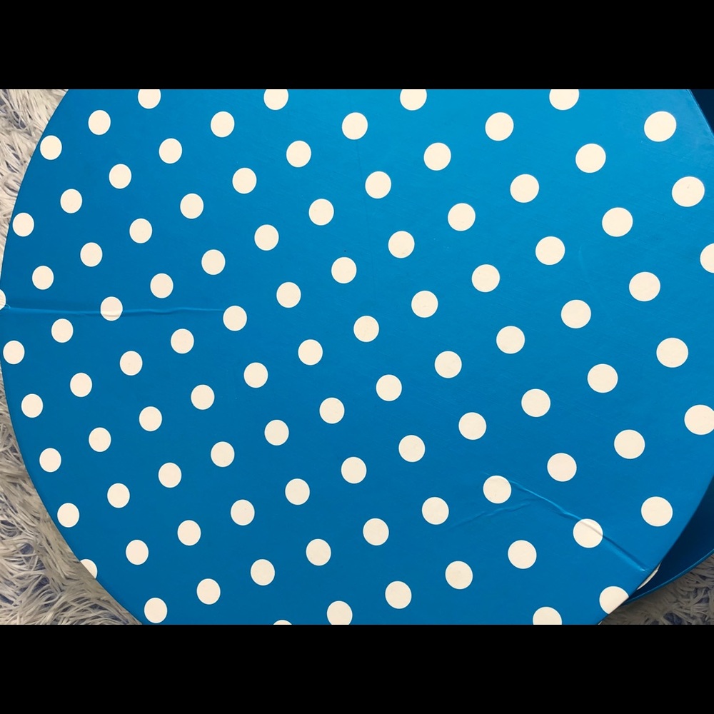 Decorative Container - Picture 3 of 4